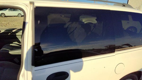 2005-2007 Ford Freestar Driver Left Rear Side Window Door Glass Oem Back — photo 2