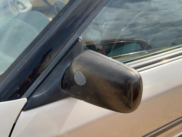 1990-1994 Subaru Legacy Driver Left Power Side Mirror Door Mounted Oem — photo 1