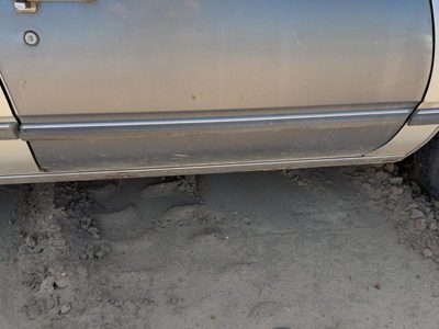 86-91 Olds 88 Passenger Right Front Moulding From Door Oem Trim Strip