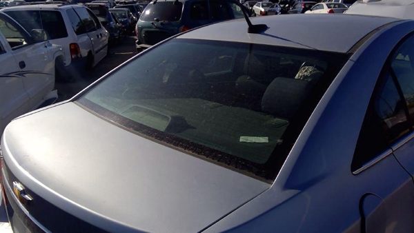 2013 Chevrolet Cruze Back Glass/window — photo 2