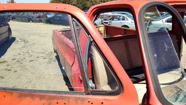 73-87 Silverado K10 Passenger Right Front Vent Window Door Glass With Frame — photo 1