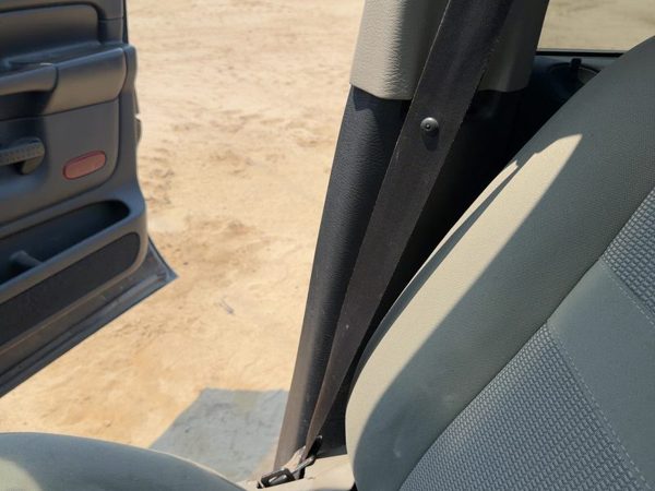 02-05 Dodge Ram 1500 Quad Cab Passenger Right Lower B-Pillar Trim Dark Gray — photo 3