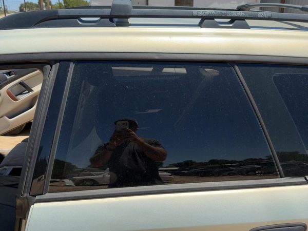 2005-2009 Subaru Legacy Outback Driver Left Rear Side Window Door Glass Oem Back — photo 2