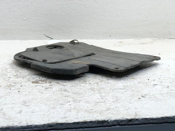 2002 GMC Envoy Under Engine Skid Plate OEM Lower Plastic Shield Bottom Cover — photo 8