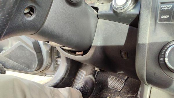 07-09 Nissan Altima Lower Dash Under Column Knee Bolster Trim Panel Charcoal G — photo 4