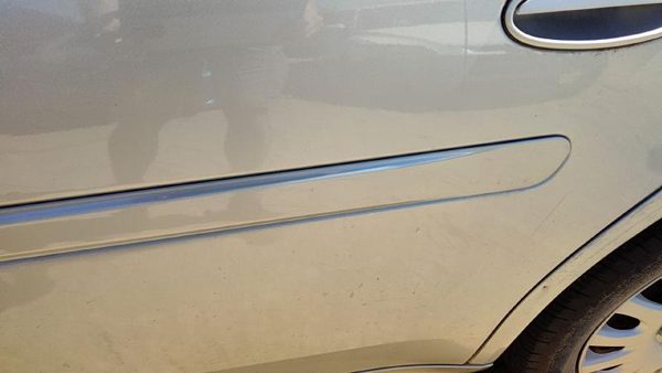04-08 Grand Prix Driver Left Rear Moulding From Door Back Trim Strip Silver 12U — photo 5