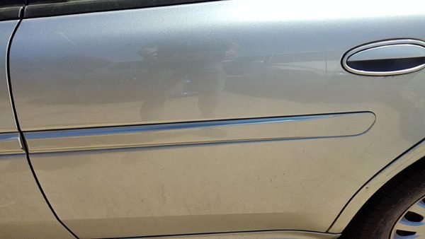 04-08 Grand Prix Driver Left Rear Moulding From Door Back Trim Strip Silver 12U — photo 1