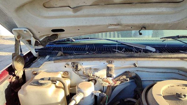 1988-1994 Gmc Sierra 2500 Passenger Right Windshield Wiper Arm Oem Blade Lever — photo 1