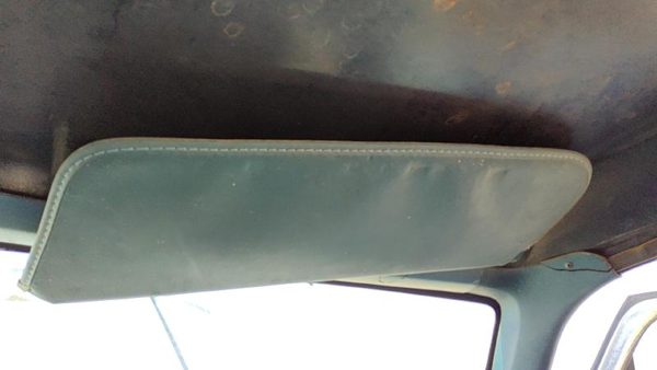 1980-1986 Ford F150 Passenger Right Sun Visor Oem Blue — photo 3