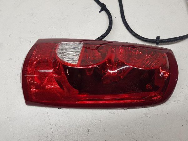 2003 Silverado 1500 Passenger Right Tail Light Brake Lamp Rear Wiring Harness — photo 3