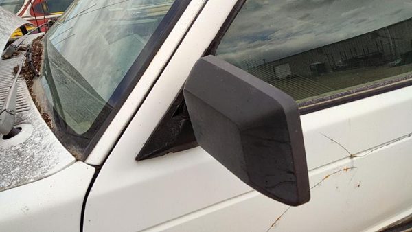 1983-1994 Chevy S10 Blazer Driver Left Manual Side Mirror Door Mounted Oem — photo 2