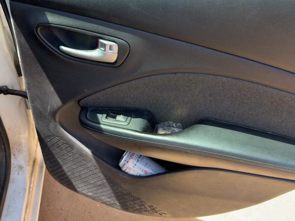 13 Dodge Dart Passenger Right Rear Door Trim Panel With Switches Back Black B7X9 — photo 3