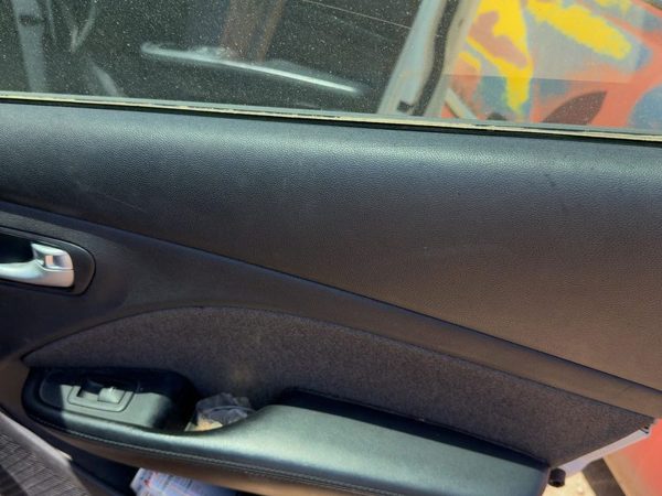 13 Dodge Dart Passenger Right Rear Door Trim Panel With Switches Back Black B7X9 — photo 5