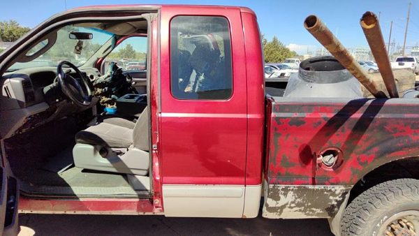 2003 Ford F250 Sd Pickup Rear Door LH Maroon — photo 2