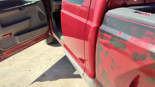 2003 Ford F250 Sd Pickup Rear Door LH Maroon — photo 4