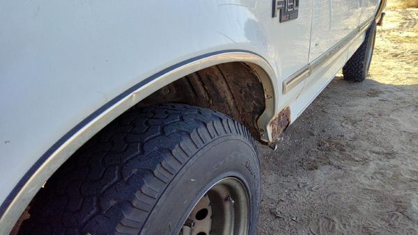 1992-1996 Ford F150 Driver Left Front Wheel Flare Moulding Oem Fender — photo 4