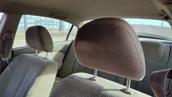 2005-2006 Nissan Altima Pair Of Front Headrests Oem Left Right Set Seat — photo 3