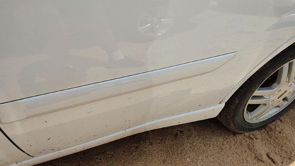 00-07 Focus Station Wagon Driver Left Rear Moulding From Door Back Trim Strip — photo 7
