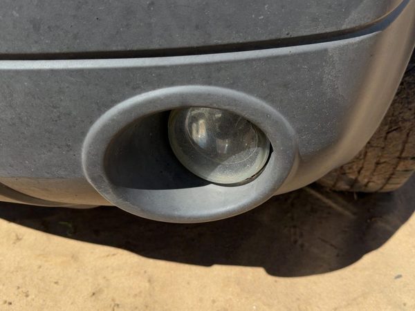 2006 Ford Escape Fog/mark/park/turn Light/lamp LH — photo 1