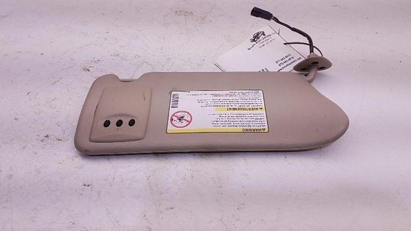 2004 Cadillac Srx Driver Sun Visor Without Illumination 25756069 — photo 1