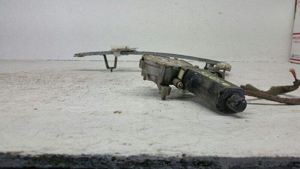 1996-2000 Hyundai Elantra Oem Passenger Front Window Regulator Electric — photo 3