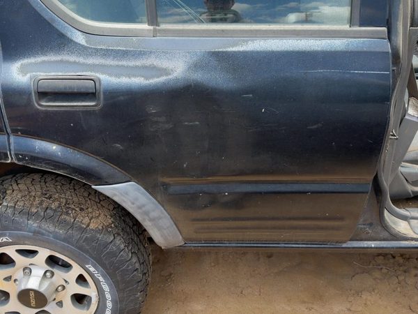 1998 Isuzu Rodeo Rear Door RH — photo 2