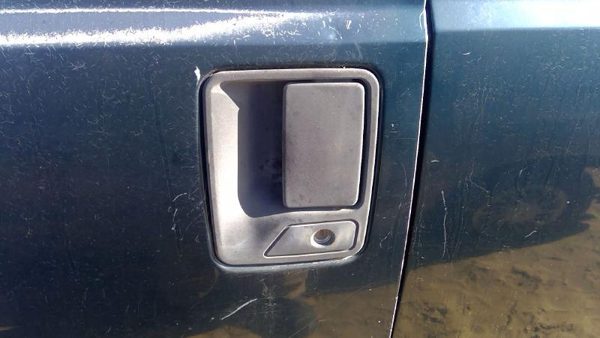 1999 Ford F250 Sd Pickup Front Door Moulding LH Super Duty — photo 4
