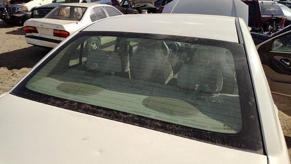 2004-2008 Chevy New Style Malibu Back Glass Rear Window Oem 10356101 — photo 1