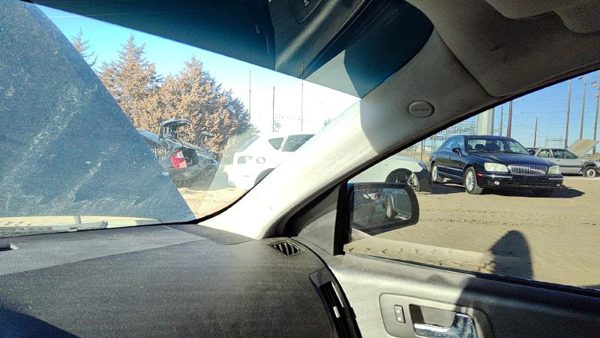 2005 Cadillac Sts Passenger Right A Pillar Trim Windshield Post Panel Gray 132 — photo 2