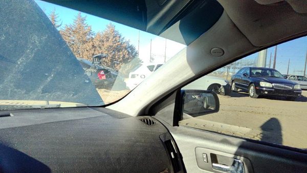 2005 Cadillac Sts Passenger Right A Pillar Trim Windshield Post Panel Gray 132 — photo 3