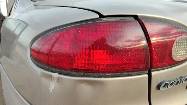 1995-1997 Ford Contour Driver Left Outer Tail Light Brake Lamp Oem Rear — photo 4