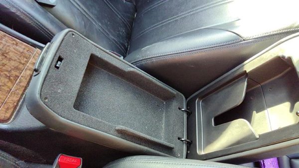 2003-2005 Hyundai Xg350 Center Console Lid Only Oem Arm Rest Fold Down Black — photo 5