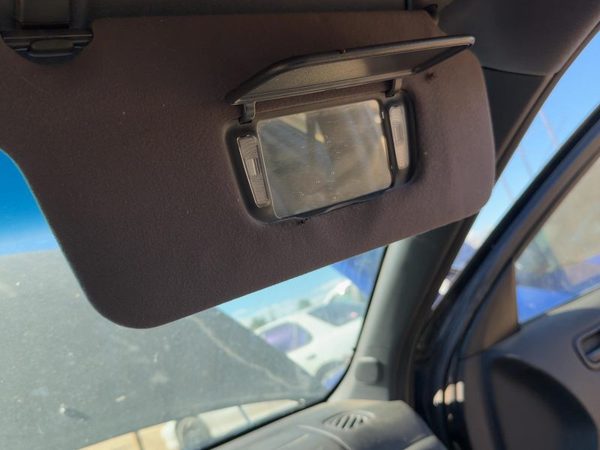 1995-1997 Nissan Maxima Passenger Right Sun Visor Oem 4-Door Sedan Black — photo 5