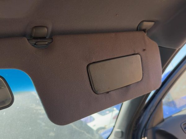 1995-1997 Nissan Maxima Passenger Right Sun Visor Oem 4-Door Sedan Black — photo 8