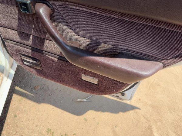 88-89 Accord Lx Passenger Right Rear Door Trim Panel With Switches Back Maroon — photo 9
