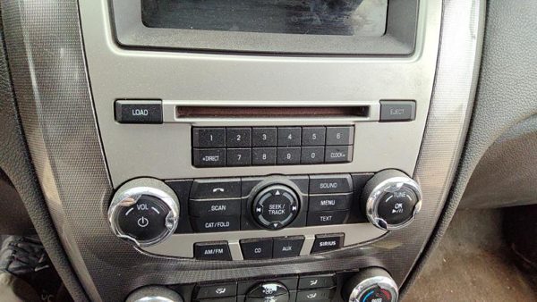 2010-2011 Ford Fusion Stock Radio Oem Factory Stereo Cd Player 9E5Z18842A — photo 1