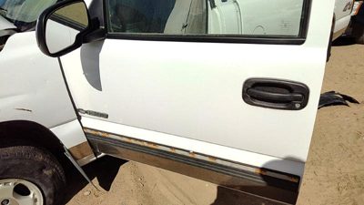 1999 Chevy Silverado 1500 Front Door LH White 50U