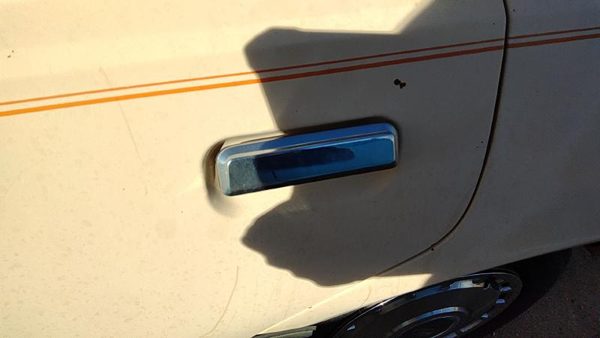 1984-1987 Ford Tempo Driver Left Rear Outside Door Handle Oem Back — photo 1