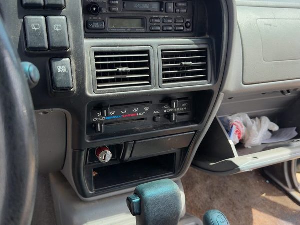 1995-1997 Isuzu Rodeo Trim Bezel Around Speedometer Oem Dash Surround Panel — photo 3