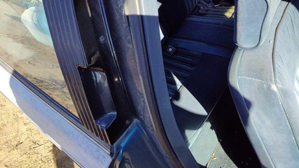 88-96 Olds Cutlass Cierra Passenger Right Trim Panel Moulding Behind Door Oem — photo 6