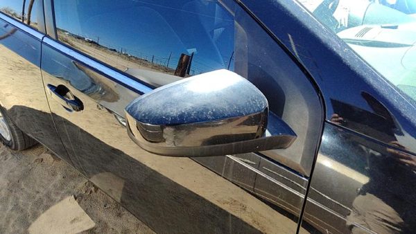 07-12 Nissan Sentra Passenger Right Power Side Mirror Door Mounted Oem Black Kh3 — photo 1