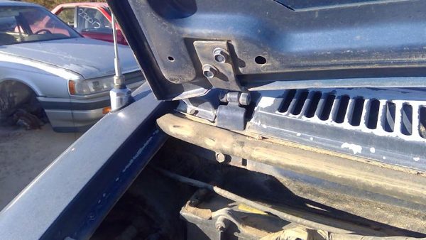 1971-1995 Chevy G20 Van Passenger Right Hood Hinge Assembly Oem Blue 03962449 — photo 1