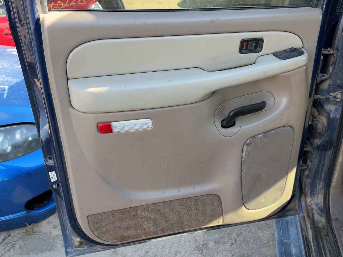 03-06 Chevy Suburban Driver Left Rear Door Trim Panel With Switches Back Tan 52D