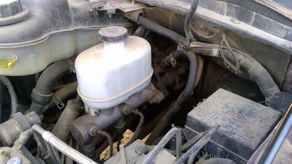 2005-2010 F350 Super Duty Power Brake Booster With Master Cylinder Pair Set Oem — photo 1