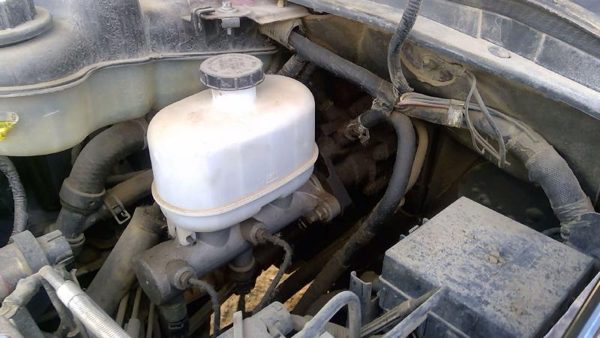 2005-2010 F350 Super Duty Power Brake Booster With Master Cylinder Pair Set Oem — photo 3