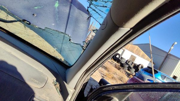 05-09 Hyundai Tucson Passenger Right A Pillar Trim Windshield Post Panel U7 Gray — photo 1
