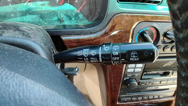 2000 Subaru Legacy Combination Switch Outback — photo 3