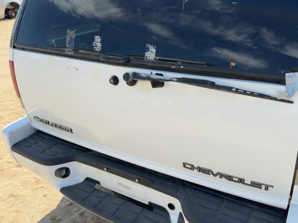 2002 Blazer S10/jimmy S15 Trunk/decklid/hatch/tailgate White 50U — photo 3