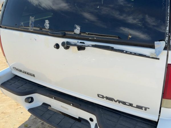 2002 Blazer S10/jimmy S15 Trunk/decklid/hatch/tailgate White 50U — photo 2