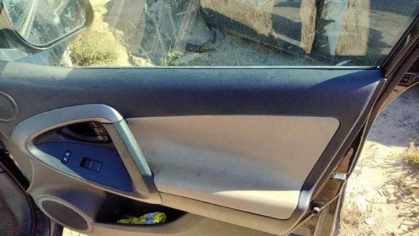 09-12 Toyota Rav-4 Passenger Right Front Door Trim Panel Wth Switches Sand Beige — photo 2